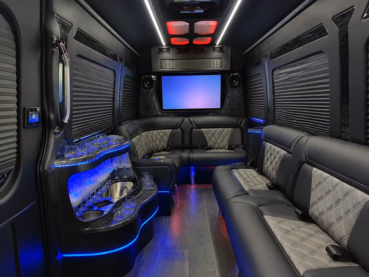 corporate retreat and team building transportation in the league city area