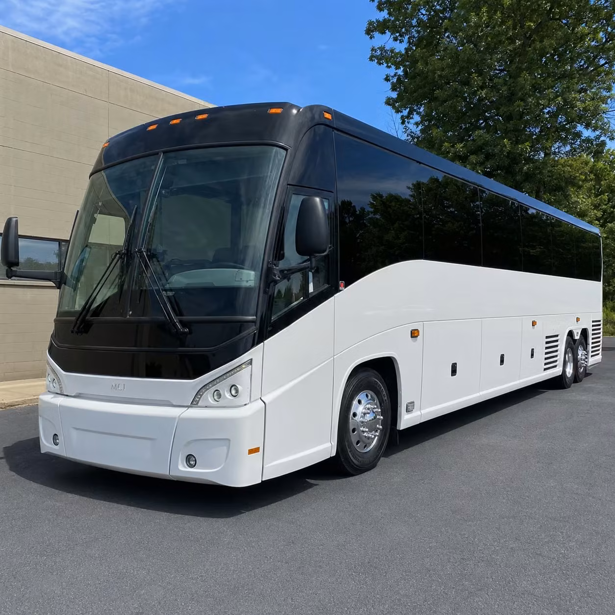 long distance charter bus transportation from league city to houston and beyond